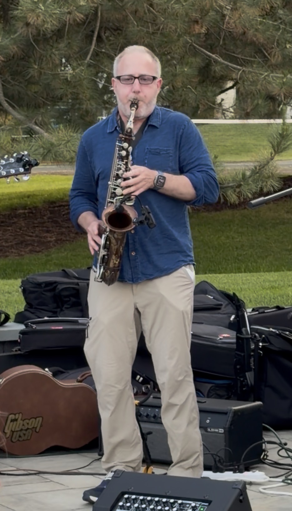Guest musician performing with BandTer 3