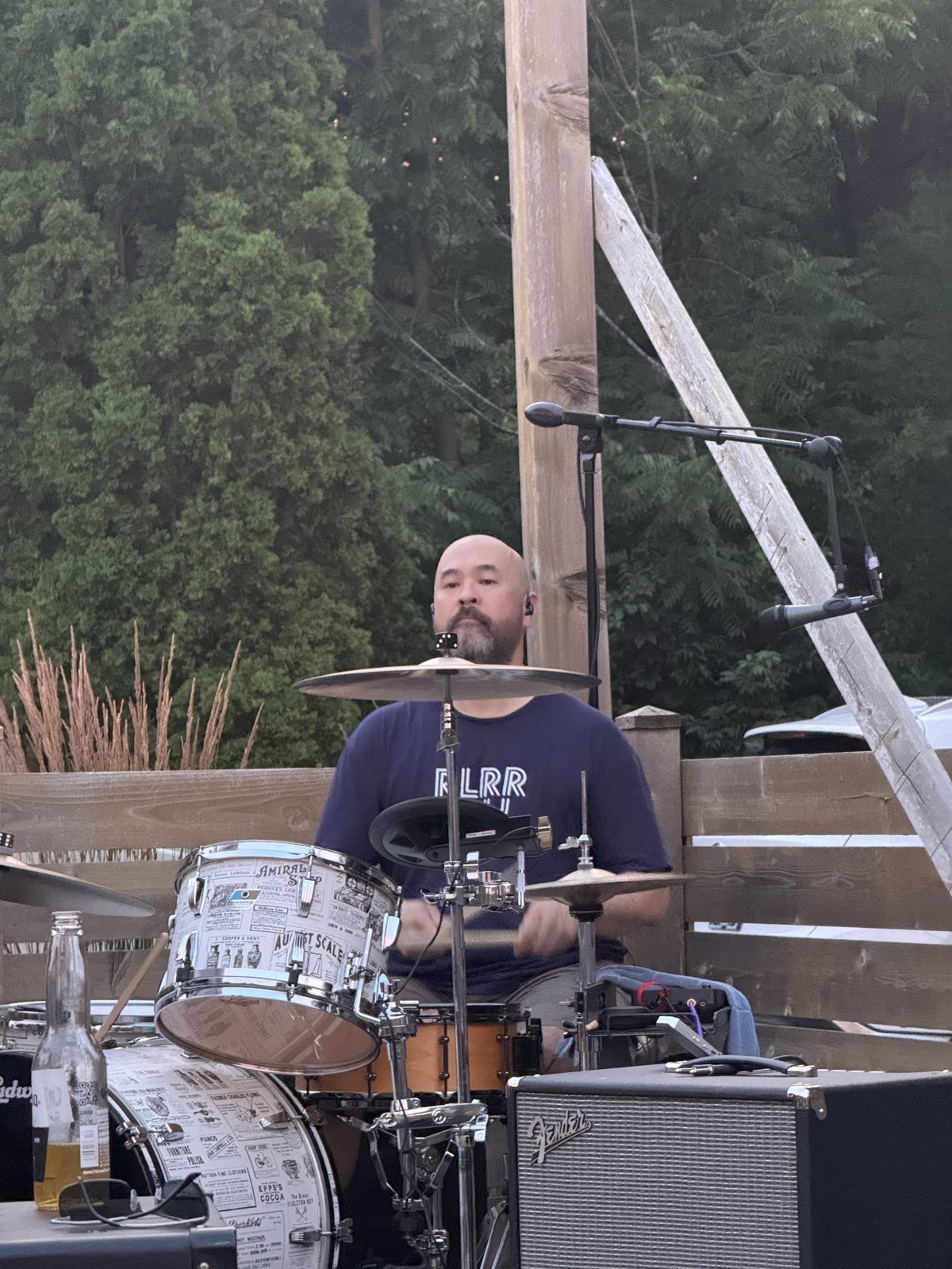 Guest musician performing with BandTer 1